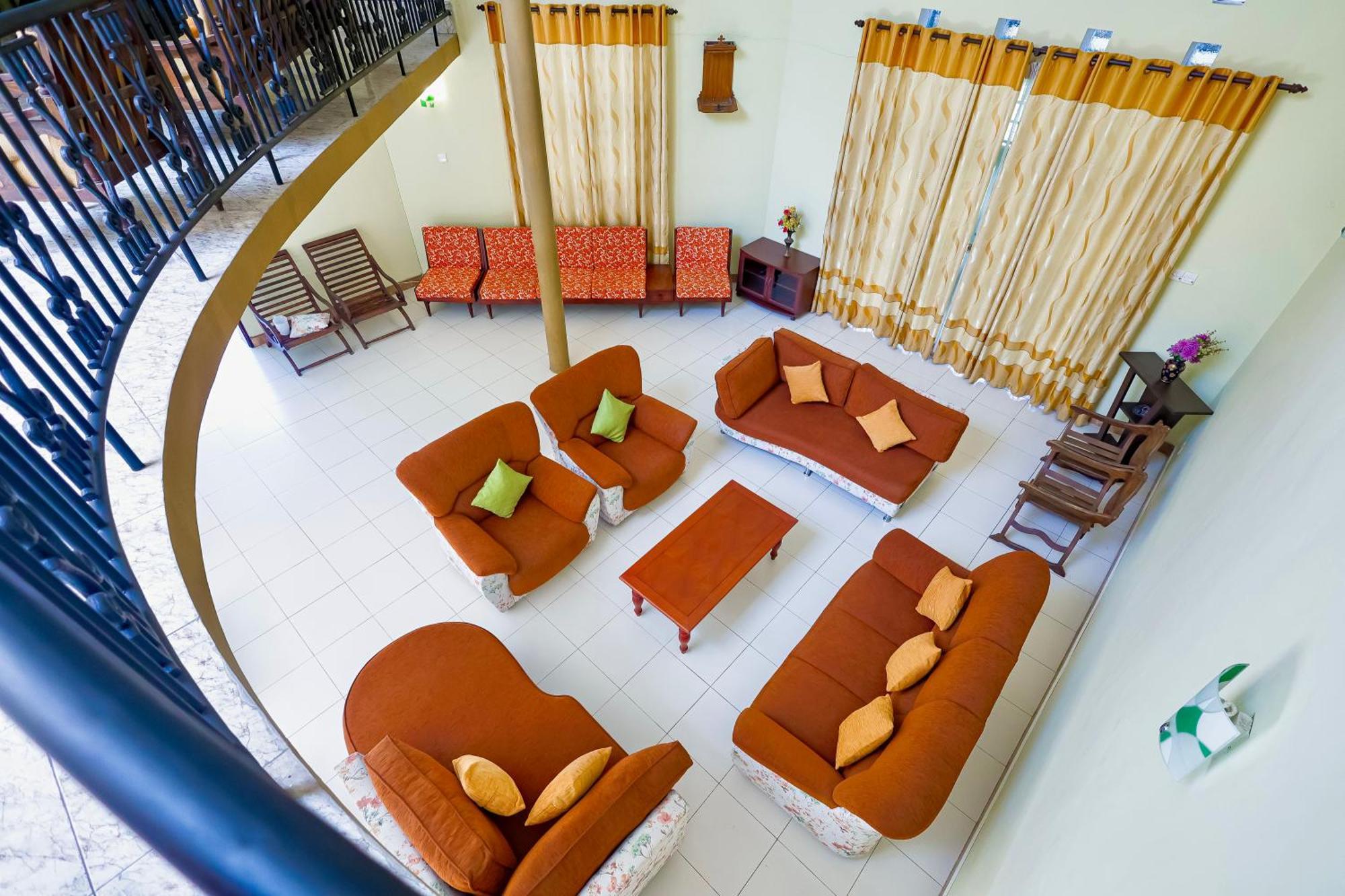 Limeshine - Airport Transit Hotels & Residences Katunayaka Extérieur photo